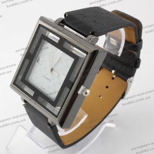 Наручные часы Gucci (код 13426)