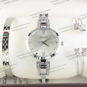 Наручные часы Gucci (код 17212)