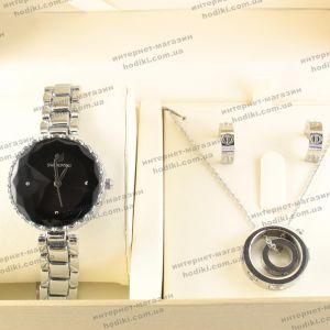 Наручные часы в подарочной коробке Swarovski (код 17493)