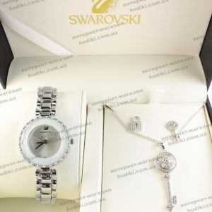 Наручные часы в подарочной коробке Swarovski (код 17495)