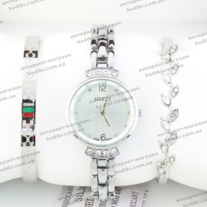 Наручные часы в подарочной коробке Gucci (код 17528)