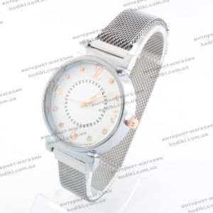 Наручные часы Louis Vuitton на магните (код 22049)